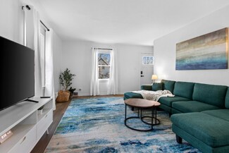 914 Quincy St Unit 916, Sturgeon Bay, WI 54235