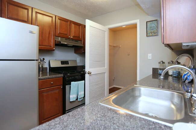 Princeton Place Apartments, Marietta, GA 30060 - photo 4