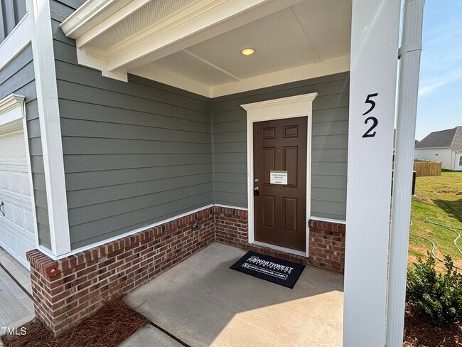 52 Commons Cir, Clayton, NC 27520 - photo 3