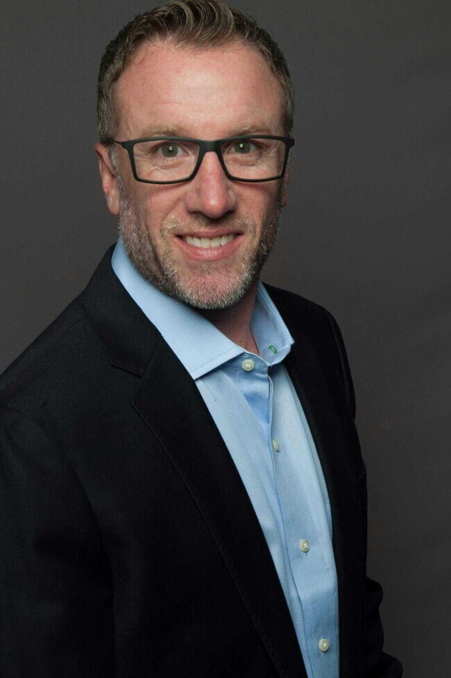 Robert Makas