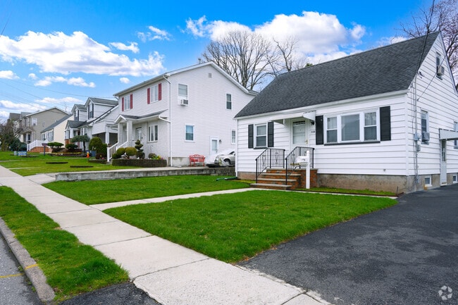 Homes are neatly arranged throughout Saddle Brook.