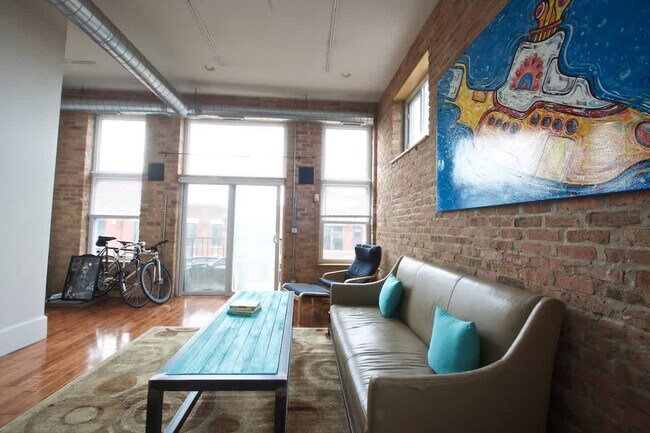 1541 N Milwaukee Ave unit ID1354356P, Chicago, IL 60622 - photo 3