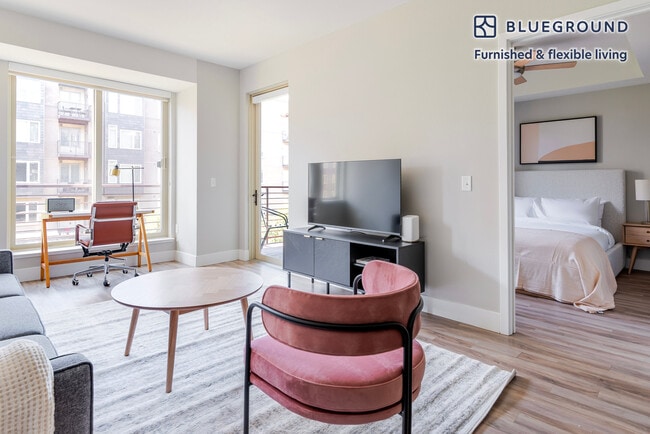 545 San Antonio Rd unit FL3-ID1928, Mountain View, CA 94040 - photo 4