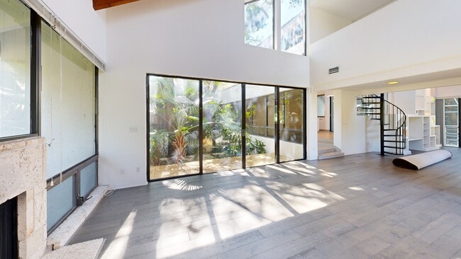 7605 SW 160th Terrace, Palmetto Bay, FL 33157 - photo 2