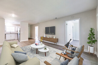 245 Holland Dr, Savannah, GA 31419
