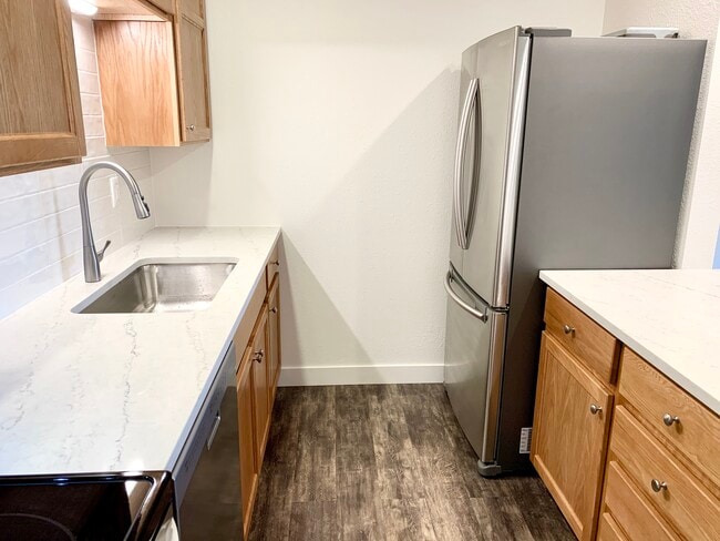 2020 W Plum St, Fort Collins, CO 80521 - photo 3