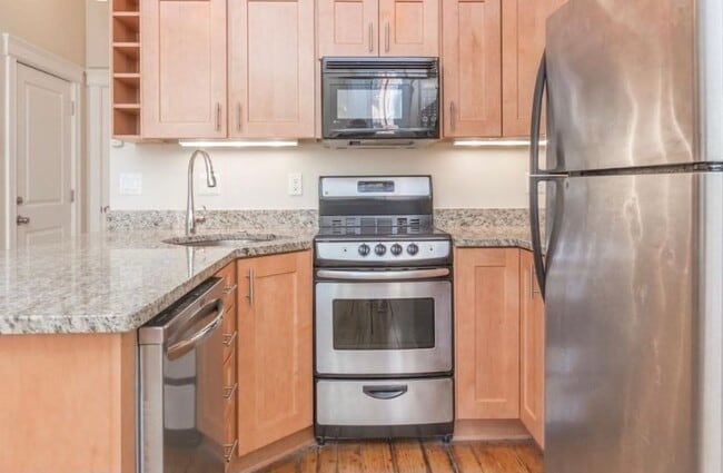 233 Newbury St unit 6, Boston, MA 02116 - photo 2