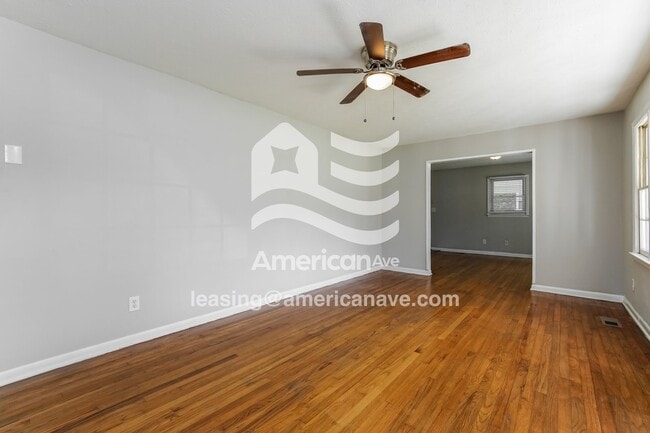 7526 Decatur Dr, Fayetteville, NC 28303 - photo 2