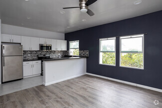1423 Magnolia Ave, Los Angeles, CA 90006