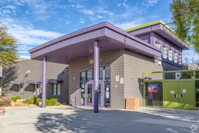 Mabel Hoggard Elementary School 3
