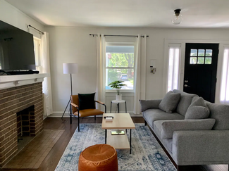 6029 Cherry St, Kansas City, MO 64110
