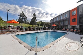 207 E Mountcastle Dr, Johnson City, TN 37601