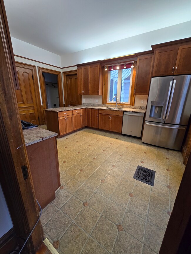 281 Pembroke St Unit 281 Front, Pembroke, NH 03275