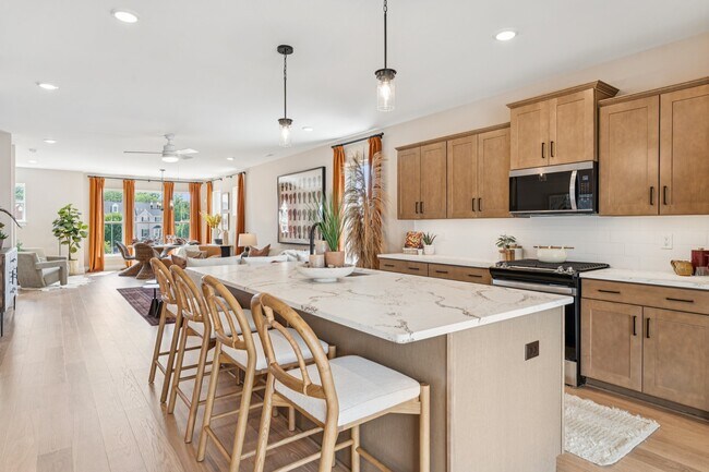 12061 Corner Path unit 36503707, Henrico, VA 23233 - photo 6