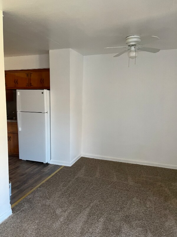 7xxx Brockton Rd unit 2nd Flr, Philadelphia, PA 19151 - photo 4