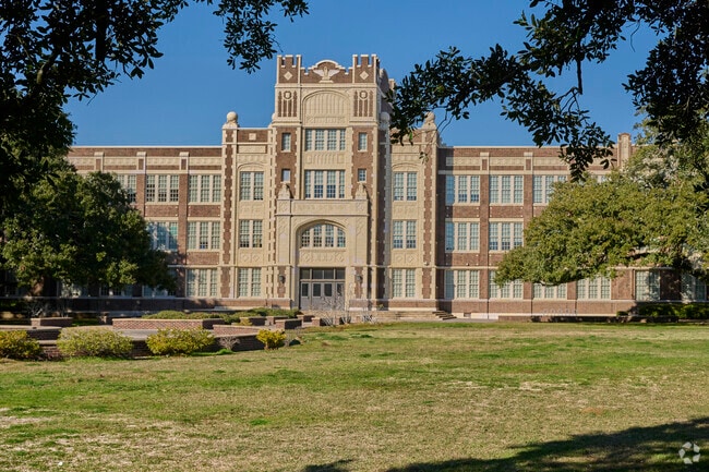 Baton Rouge Magnet High School is located in Mid-City Baton Rouge.