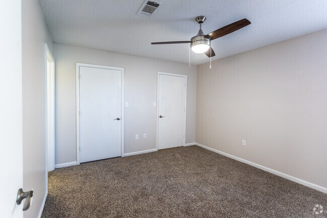 2 BR, 2 BA - Premium - 1,150SF - Primary Bedroom