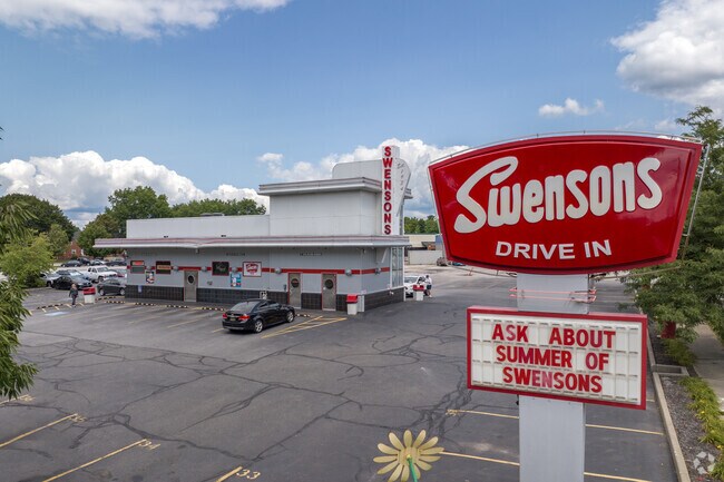 Swensons in Wallhavevn has one of the best burgers in America.
