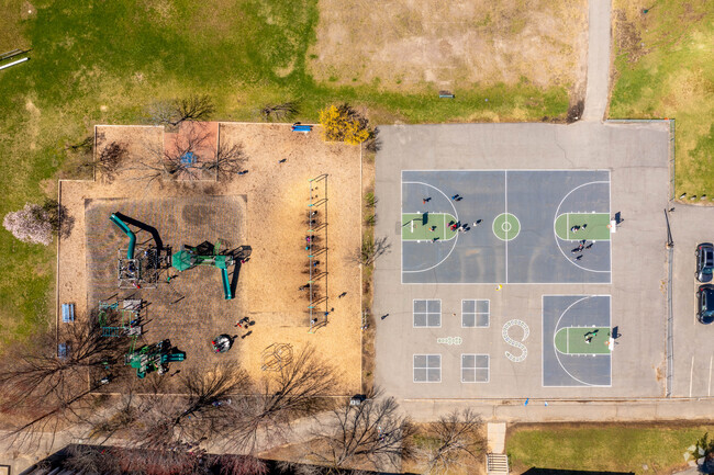 Auburndale Neighborhood C C Burr School 3