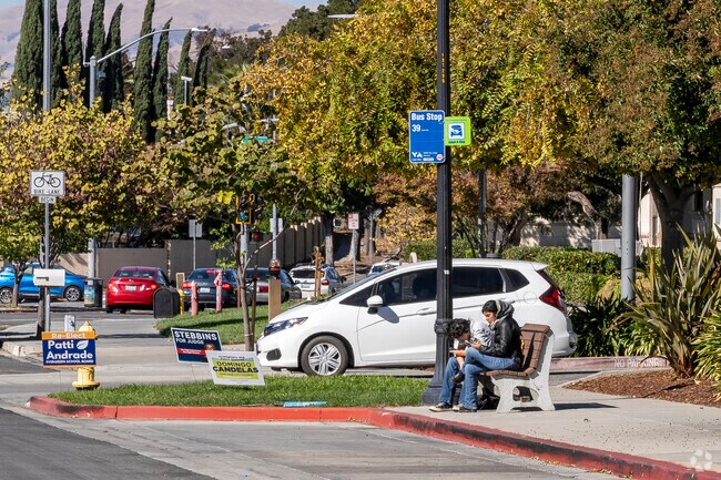 VTA buses are the easiest way to get around the Fowler area.
