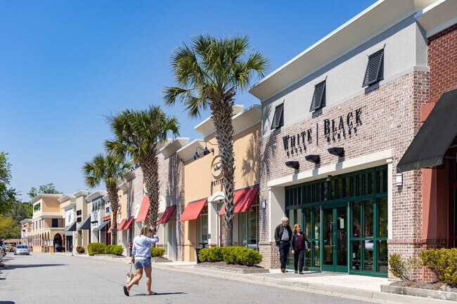 Liberty City residents can shop at nearby retail outlets along Abercorn.