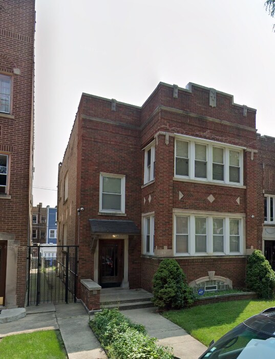 8043 S Champlain Ave Unit 2, Chicago, IL 60619