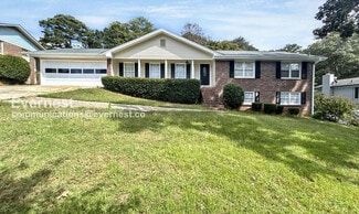 5151 Vivid Dr SW, Stone Mountain, GA 30087