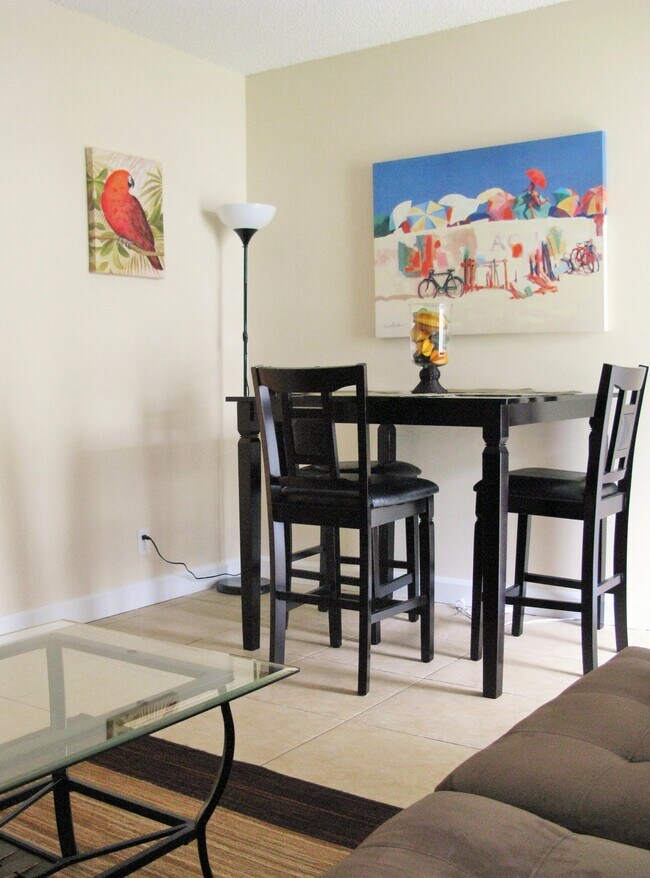 304 SW 16th Ct unit 1, Fort Lauderdale, FL 33315 - photo 4