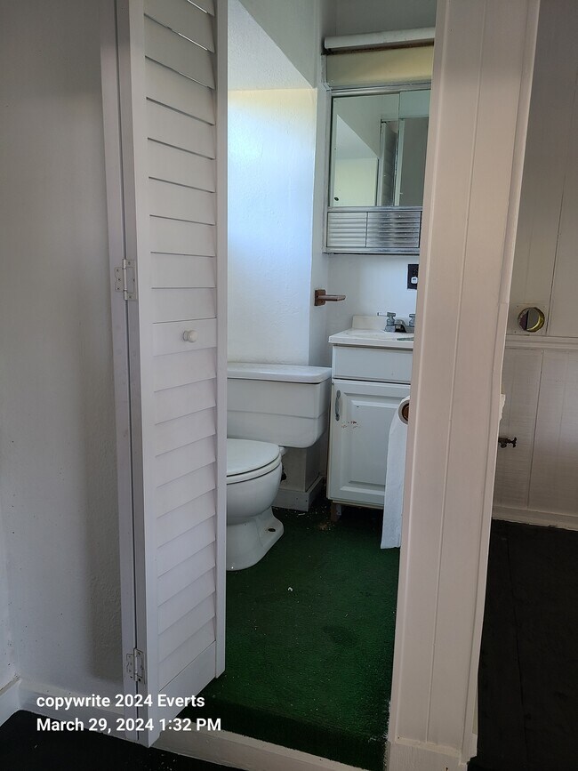 13972 W Ozello Trail unit B.3BR.WATERFT.StiltH, Crystal River, FL 34429 - photo 3