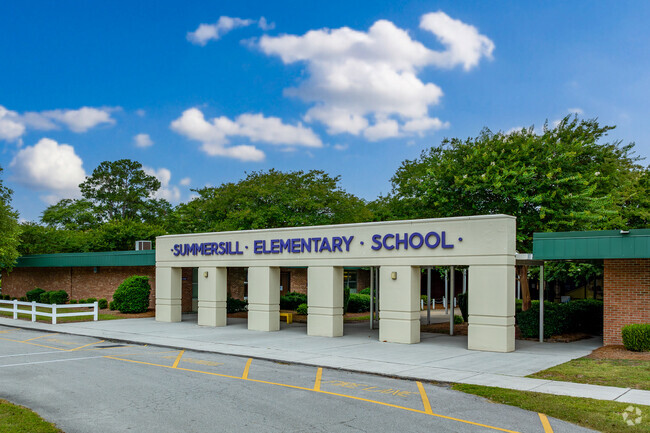 Summersill Elementary School serves over 500 students.