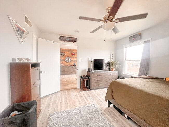 5737 Hobart St unit 5, Pittsburgh, PA 15217 - photo 5