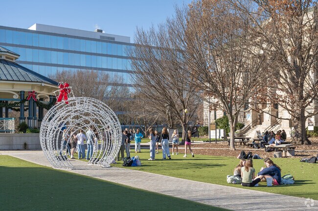 Downtown Decatur is one of the top attractions near College Heights.
