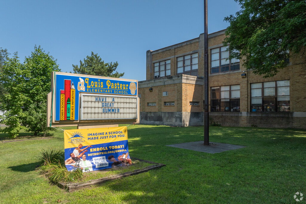 Pasteur Elementary School signage.