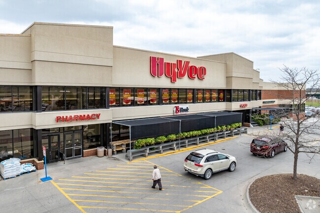 Fresh produce and essentials at the nearby Valley View Hy-Vee.
