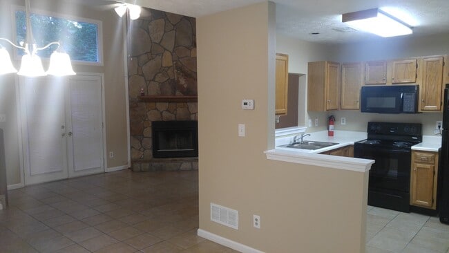 1924 Cornell Way, Morrow, GA 30260 - photo 5