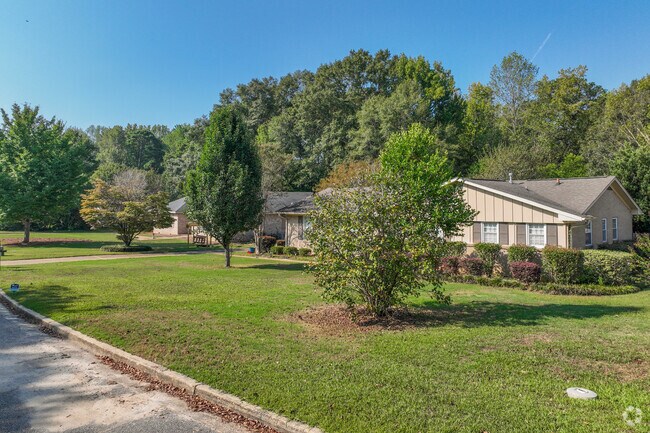You'll find an abundance of ranch style houses in Cloverleaf.