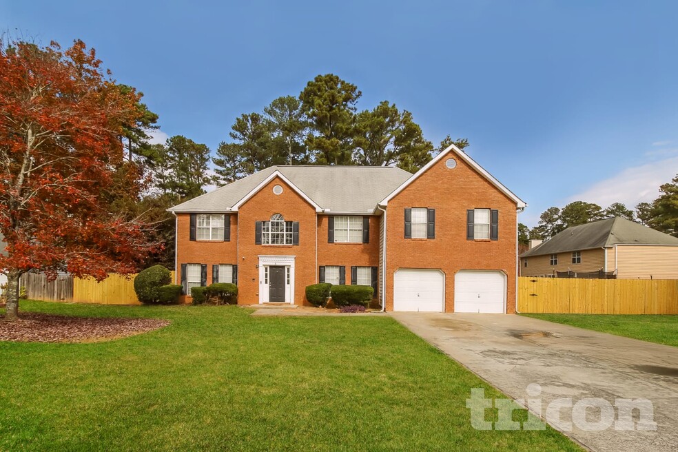 1177 Adah Ct, Lawrenceville, GA 30043 - photo 1