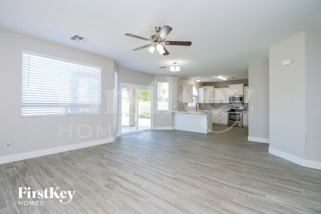 4742 E Meadow Creek Way, San Tan Valley, AZ 85140 - photo 4