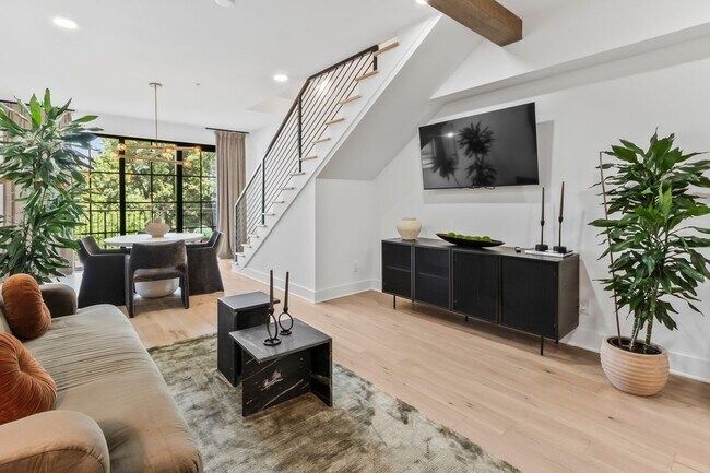 346 Peters St SW, Atlanta, GA 30313 - photo 7