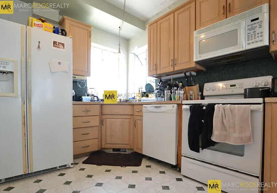 318 N Harvard St unit 318, Allston, MA 02134 - photo 1