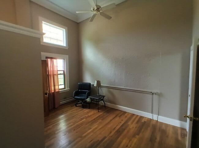 2009 2nd St NE, Minneapolis, MN 55418 - photo 4