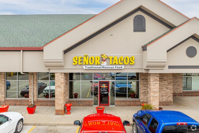 Cross Point's Señor Tacos is popular for its friendly service and Mexican staples such as fajitas and chimichangas. It's open until 10 p.m. most nights for dine-in service or delivery.