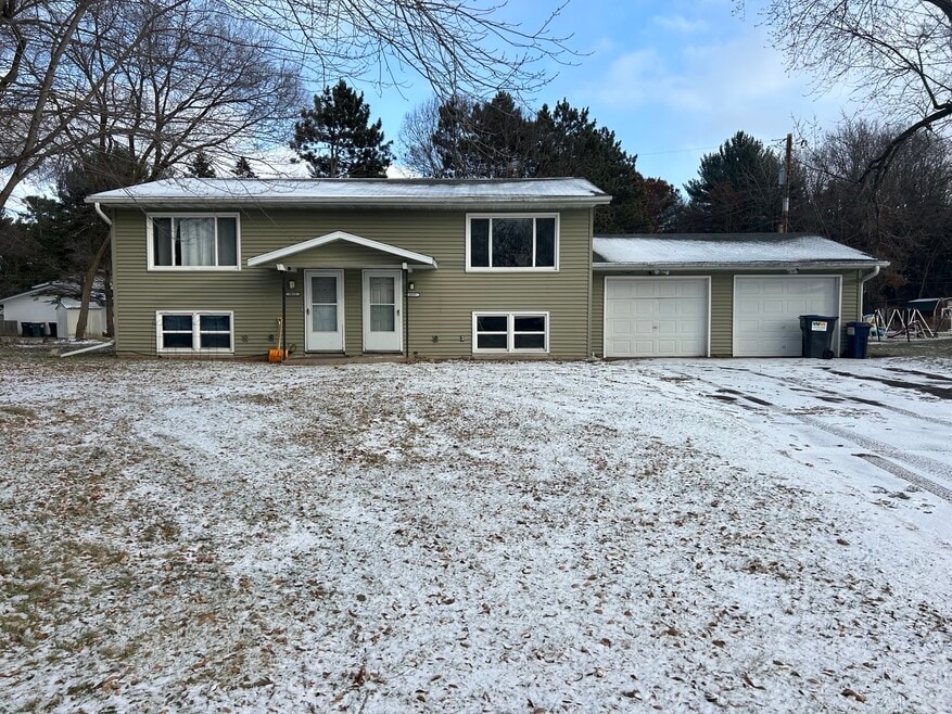 3017 Pine Lodge Rd, Eau Claire, WI 54701 - photo 1