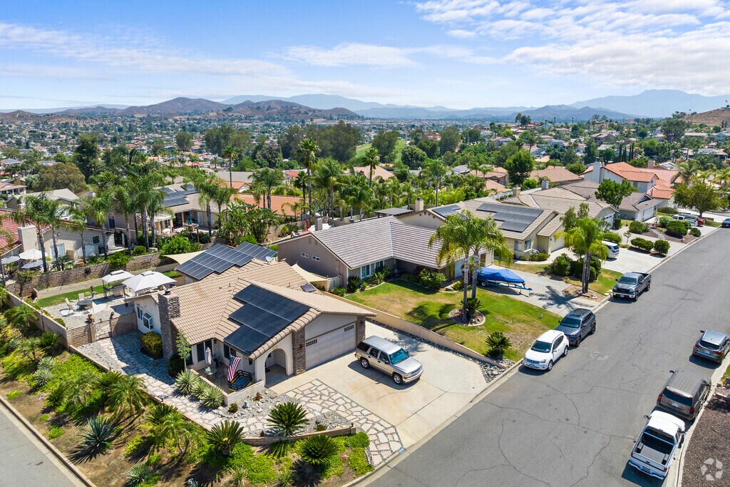 About Quail Valley | Schools, Demographics, Things to Do - Homes.com