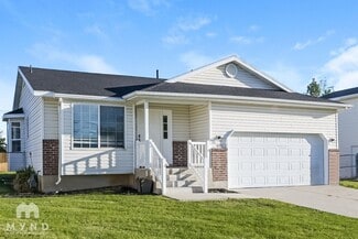 2373 1850 St N, Clinton, UT 84015