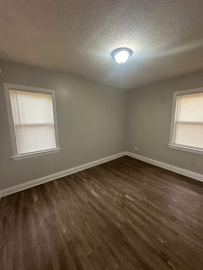 12227 S Throop St, Chicago, IL 60643 - photo 7