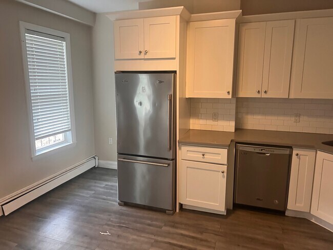 195 Maverick St unit 1, Boston, MA 02128 - photo 7