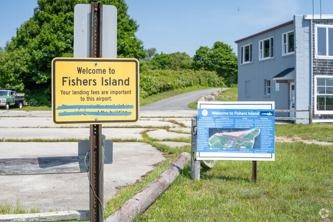 Just 9 miles long, Fishers Island offers nature, history, and a warm welcome right at Elizabeth Field.