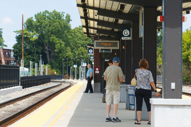 Downtown Schenectady’s Amtrak station connects to Albany, NYC, and beyond.