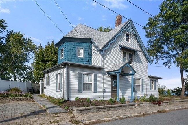 2 Narragansett Ave, Riverside, RI 02915 - photo 2